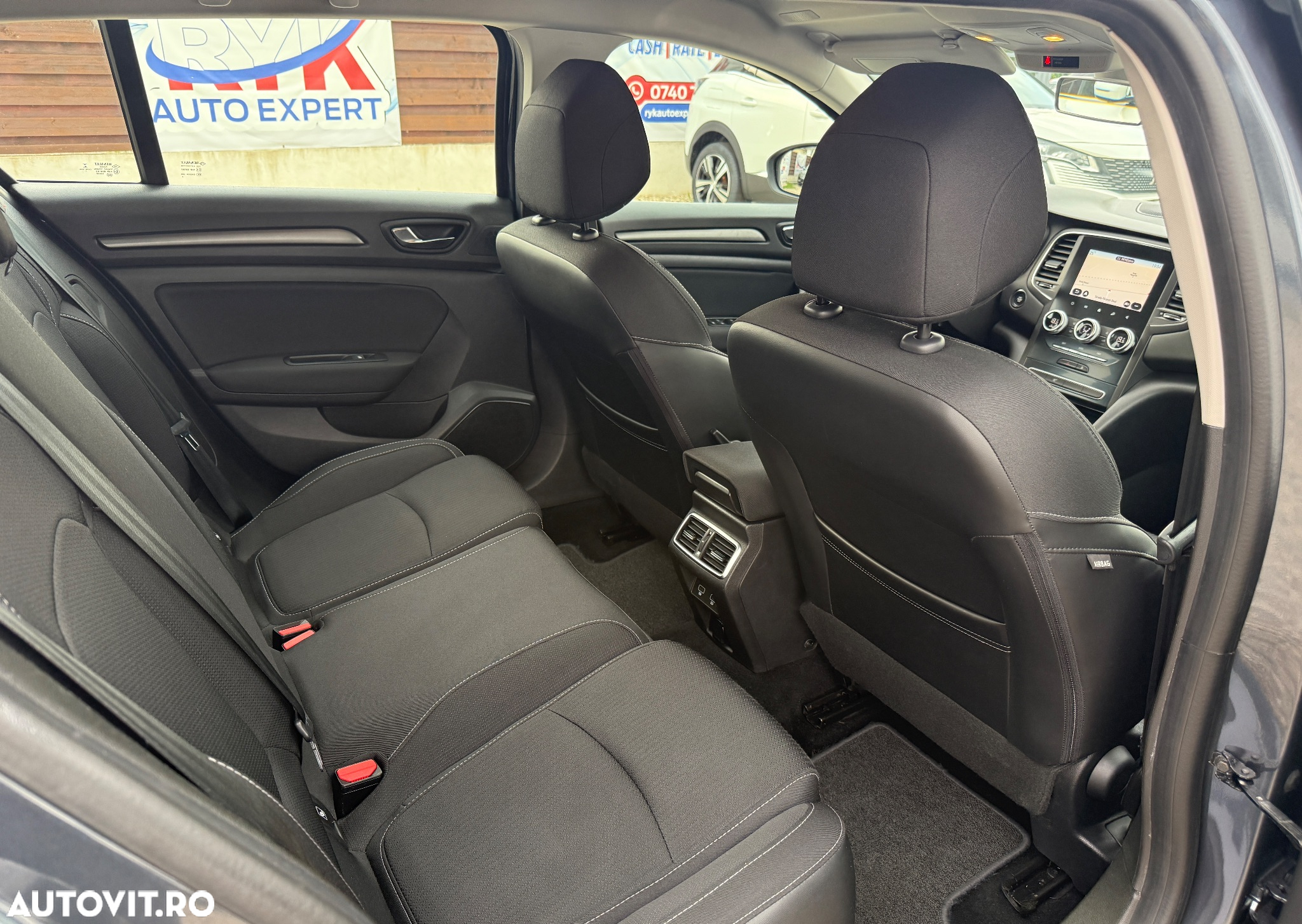 Renault Megane BLUE dCi 115 ZEN - 18