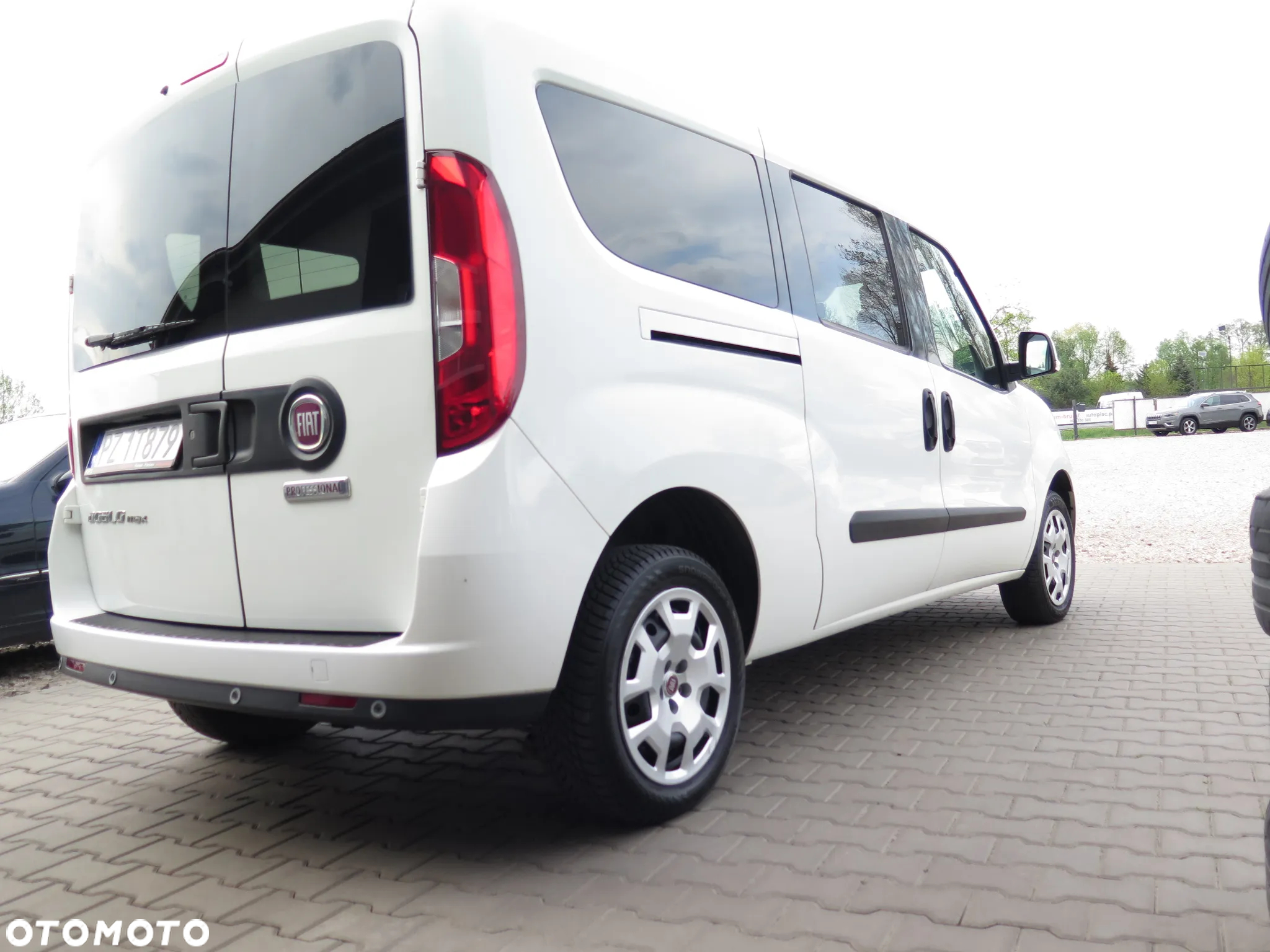 Fiat Doblo Maxi 1.4 Active - 8
