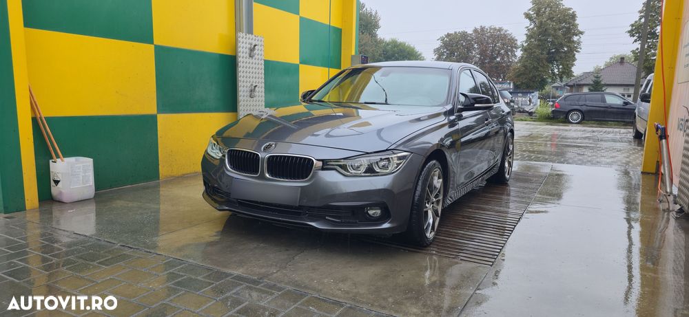 BMW Seria 3 320d - 6