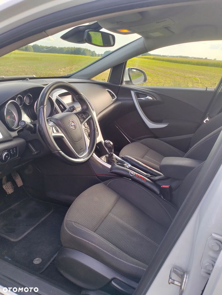 Opel Astra - 11