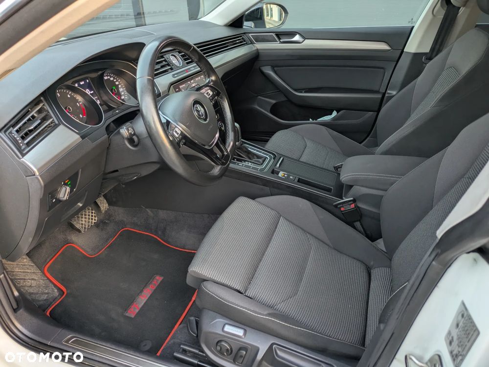 Volkswagen Arteon 2.0 TDI SCR Elegance DSG - 13