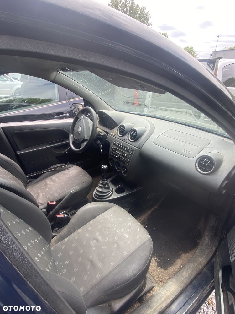 Ford Fiesta na częsci - 3