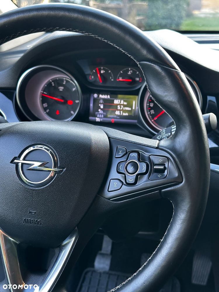 Opel Astra 1.6 CDTI Elite - 11