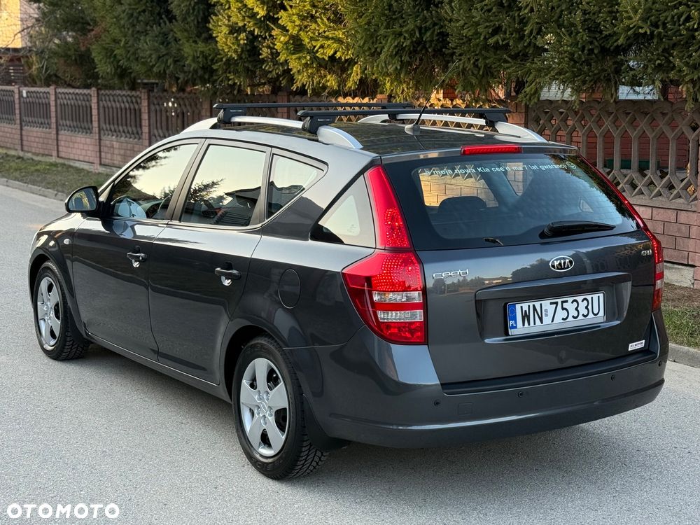 Kia Ceed 1.6 Crdi Comfort + - 10