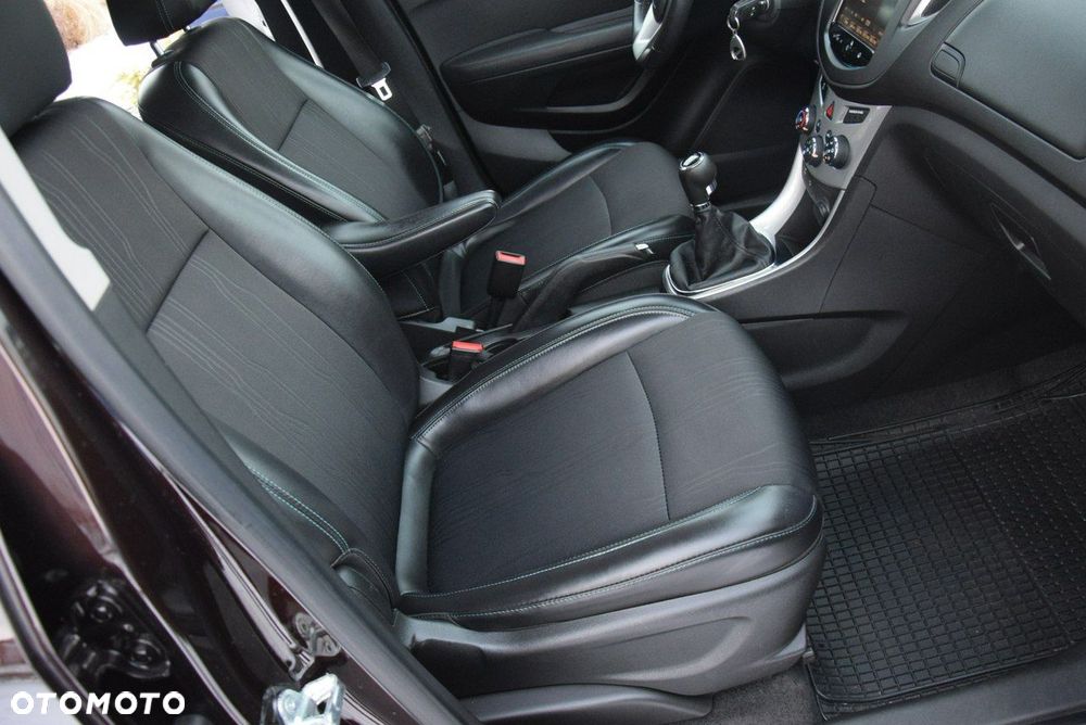 Chevrolet Trax 1.4T LT - 25