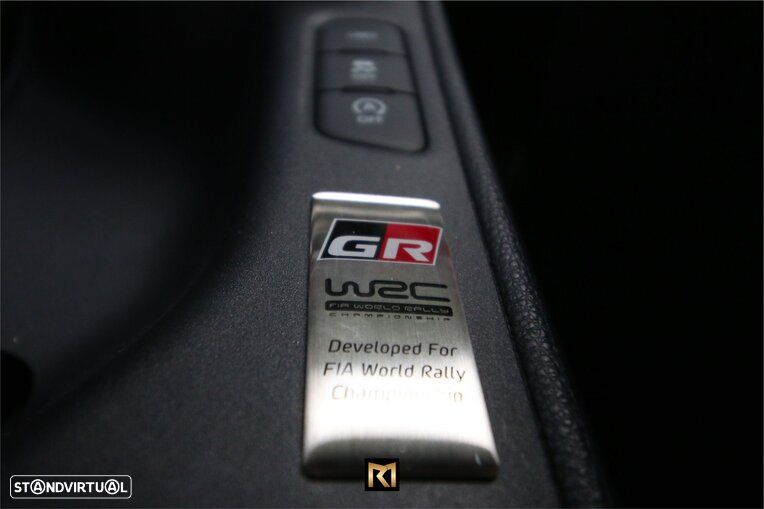 Toyota GR Yaris WRC Triple Edition - 15