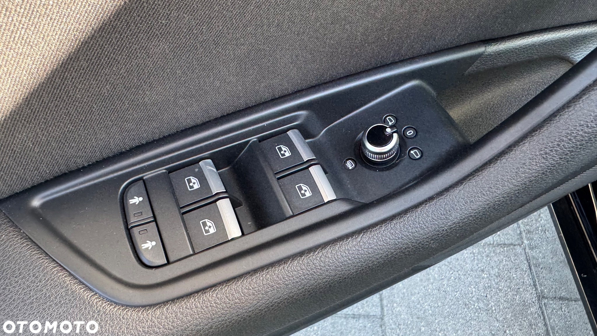 Audi A4 Avant 2.0 TDI quattro - 17