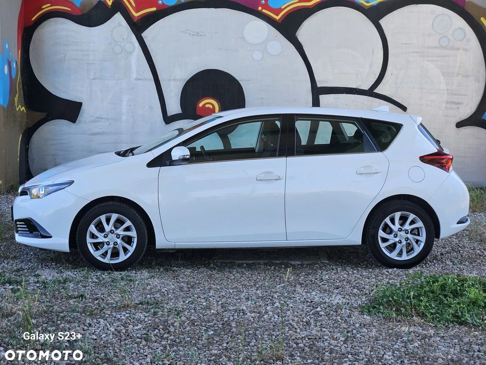Toyota Auris 1.2 T Prestige - 2