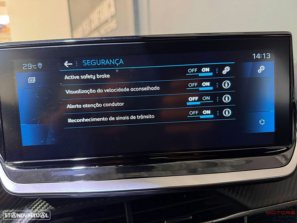 Peugeot 2008 1.2 PureTech Allure Pack - 35