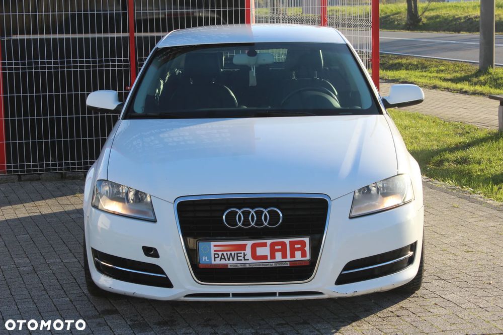Audi A3 Sportback - 2