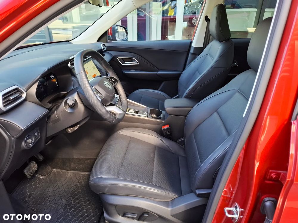 MG ZS Hybrid+ - 15
