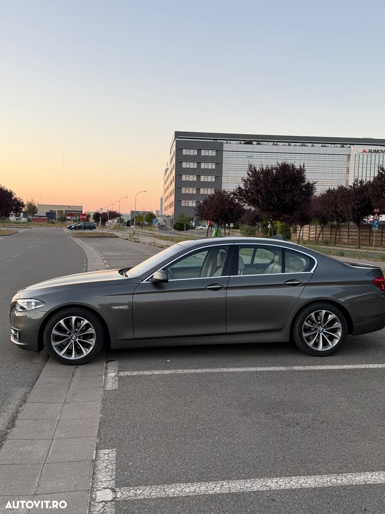 BMW Seria 5 520d xDrive AT - 5
