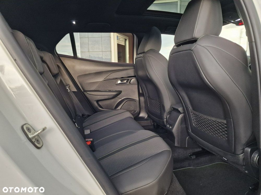 Peugeot 2008 1.5 BlueHDi GT S&S EAT8 - 24