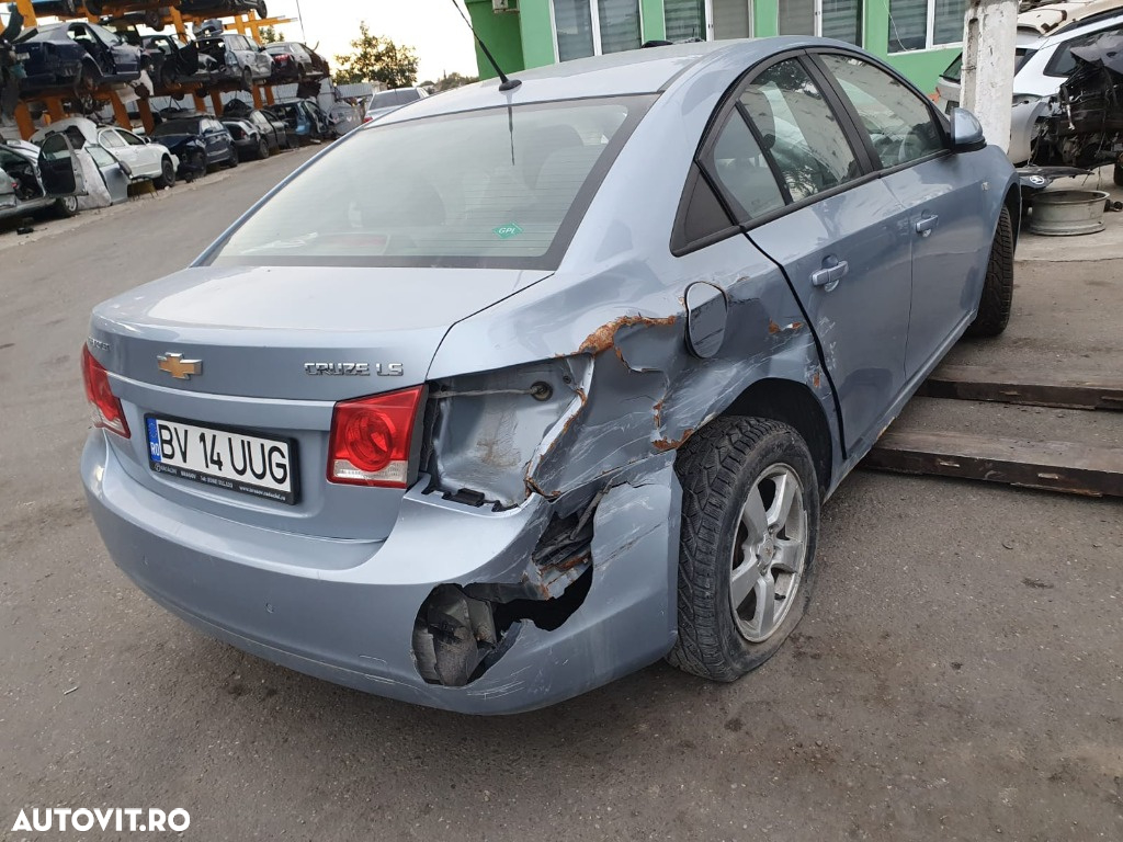 Dezmembrez Chevrolet CRUZE an 2010 motor 1.8 benzina 141cp cod motor 2H0 cutie de viteze manuala dezmembrari piese epica Captiva usa - 5