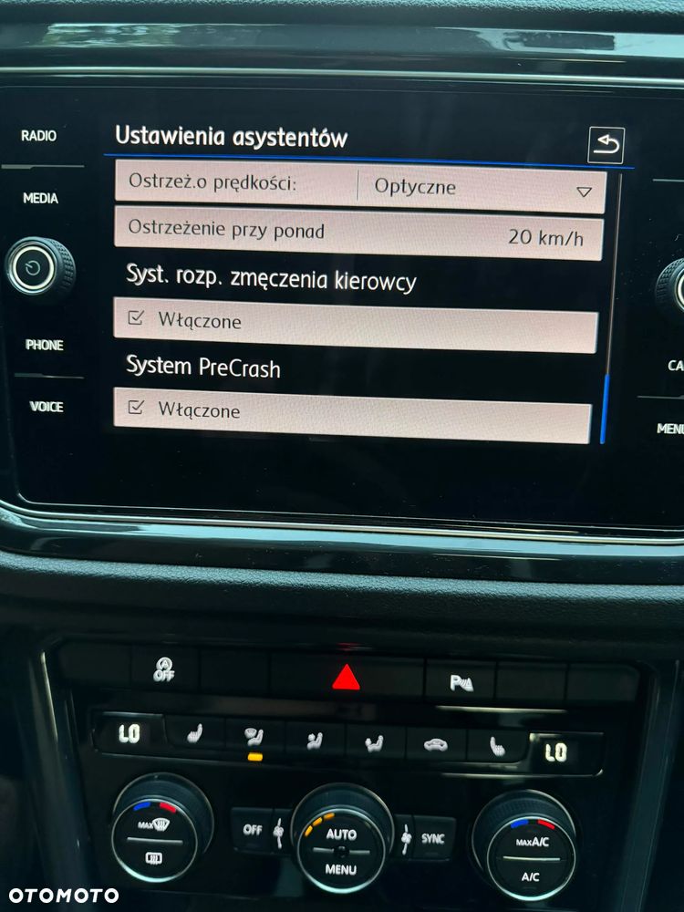 Volkswagen T-Roc 1.5 TSI GPF ACT Premium DSG - 28