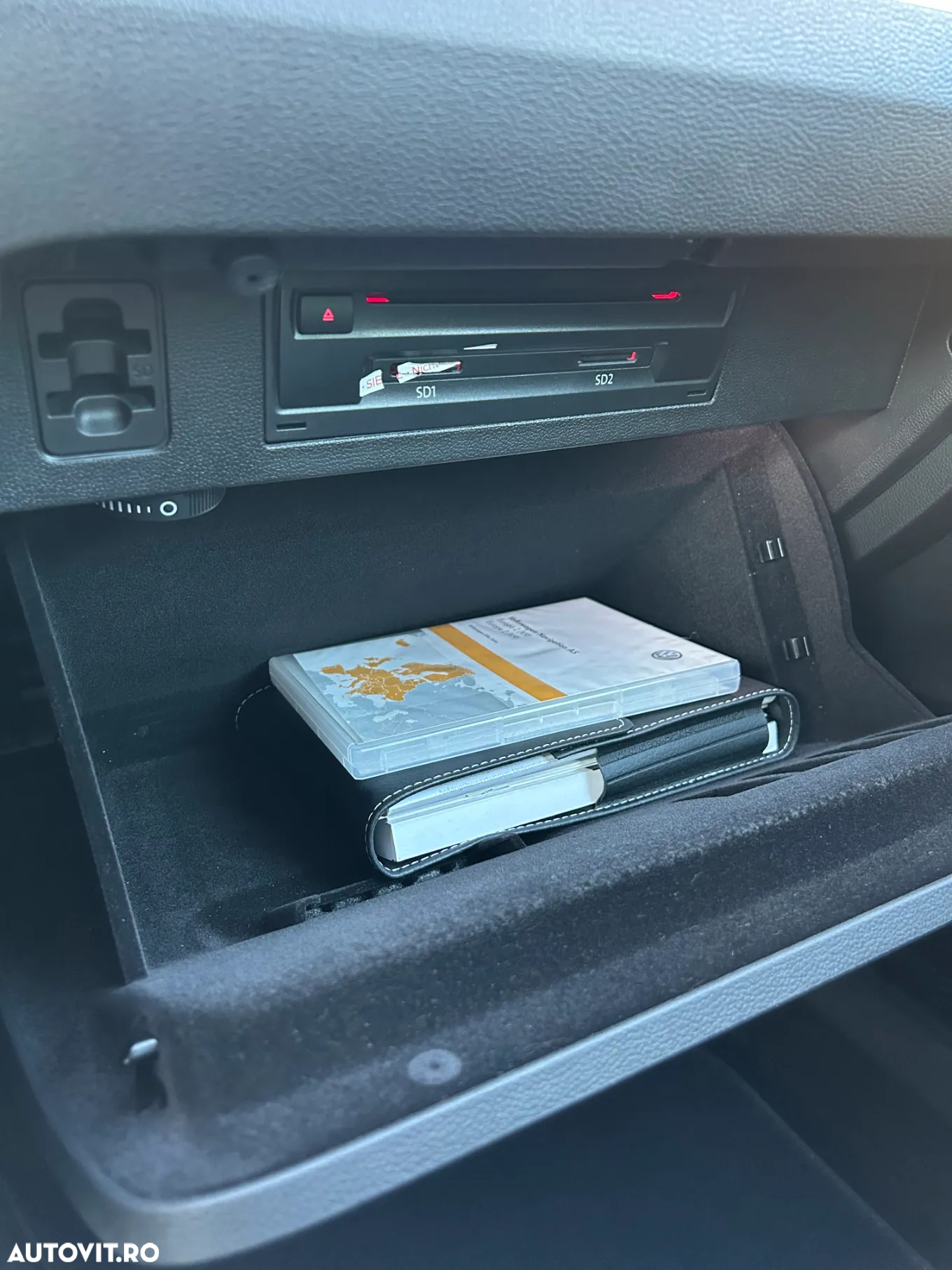 Volkswagen Passat Variant 2.0 TDI DSG Comfortline - 23