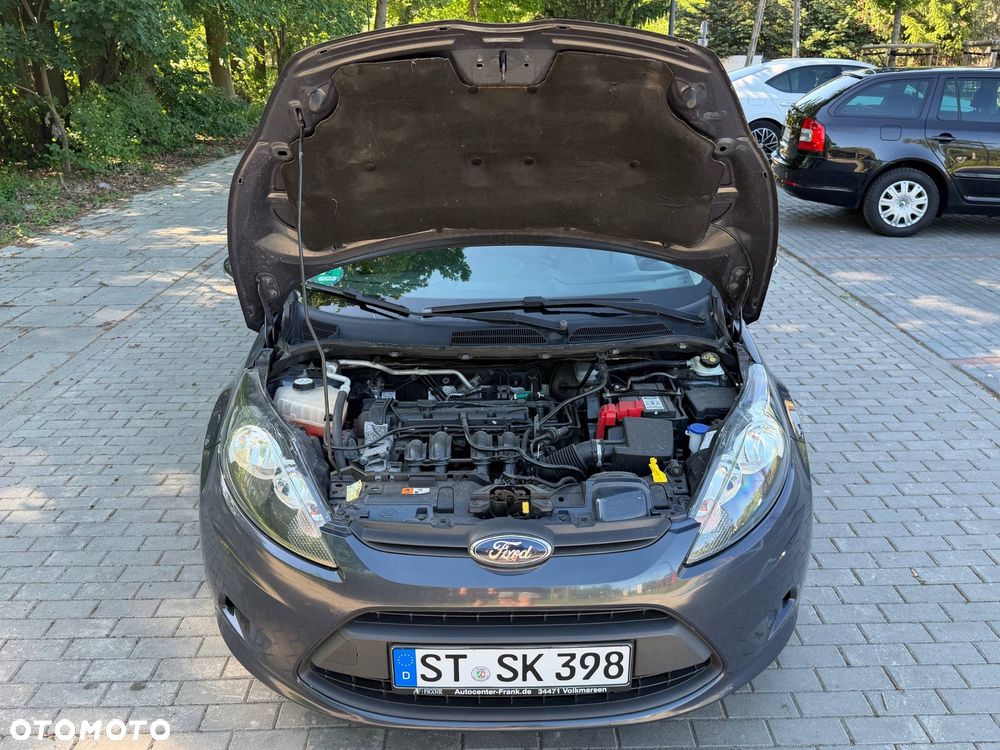 Ford Fiesta 1.25 Ambiente - 11