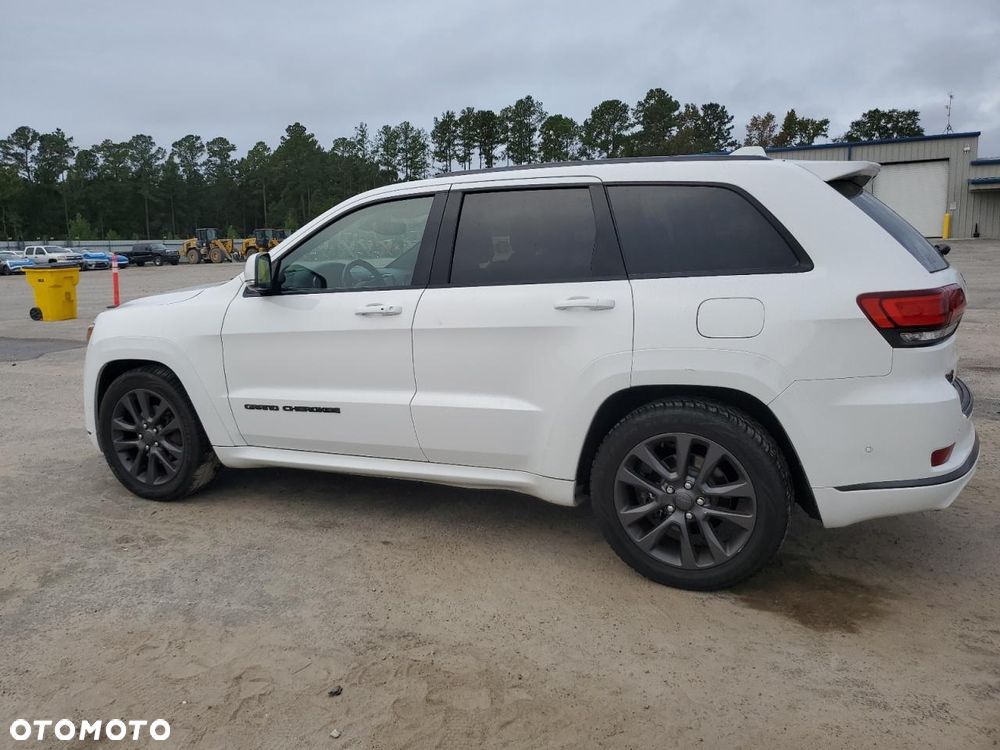 Jeep Grand Cherokee - 4