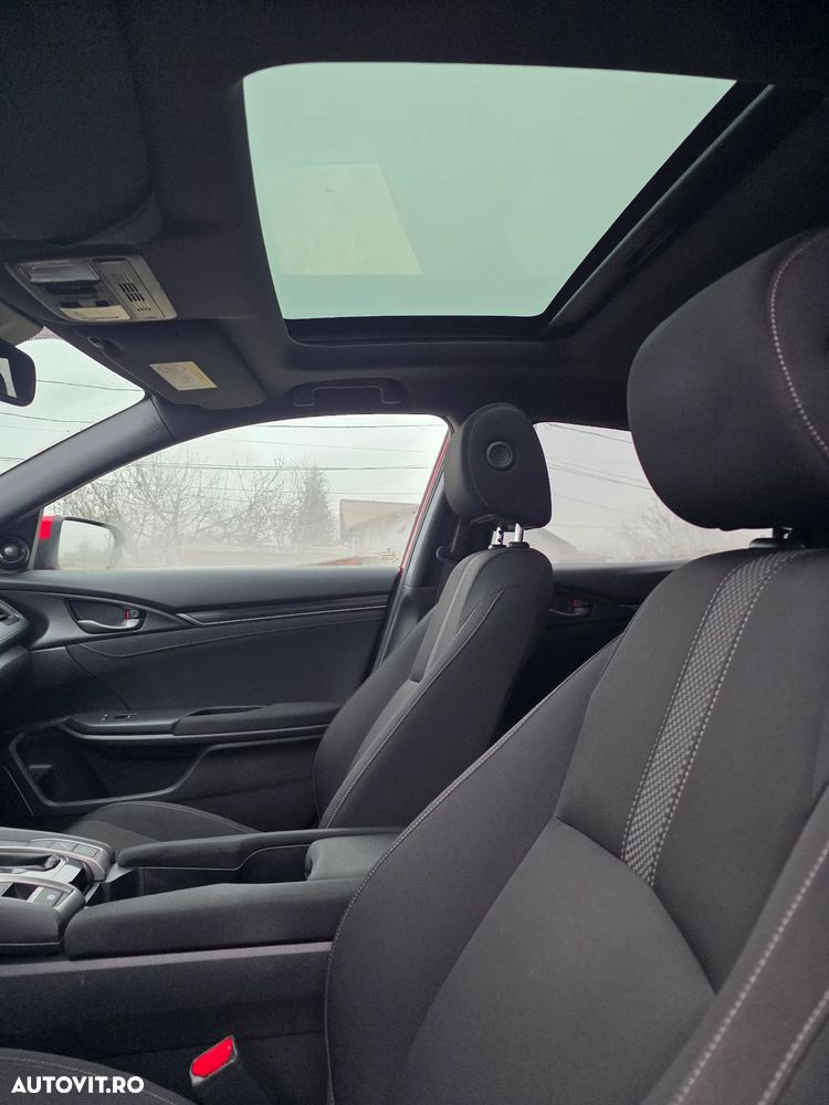 Honda Civic 1.5 VTEC Turbo CVT Sport - 15