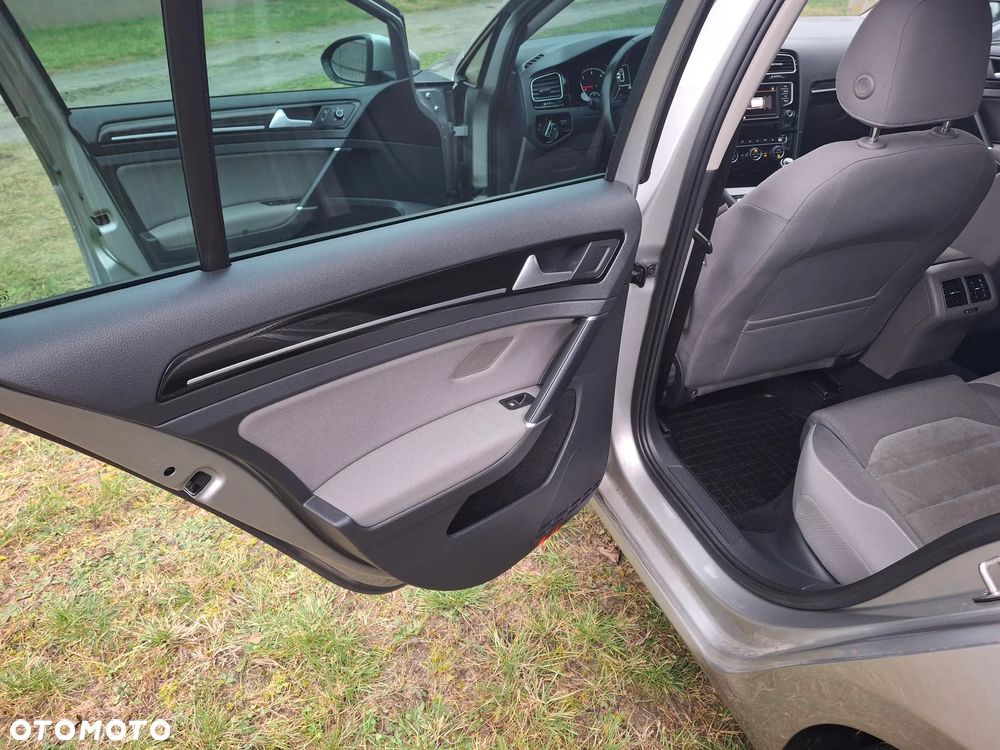 Volkswagen Golf 2.0 TDI 4Motion (BlueMotion Tech) Highline - 10