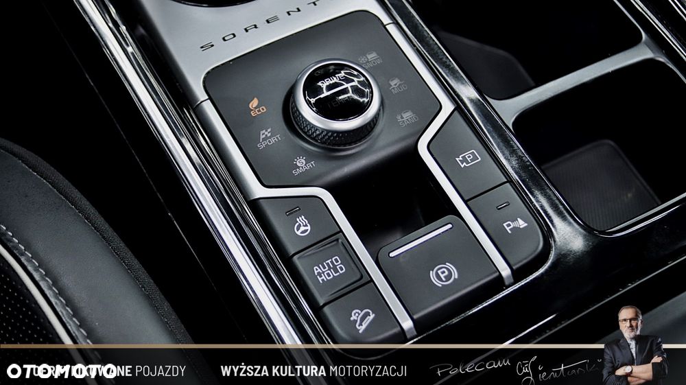 Kia Sorento - 9