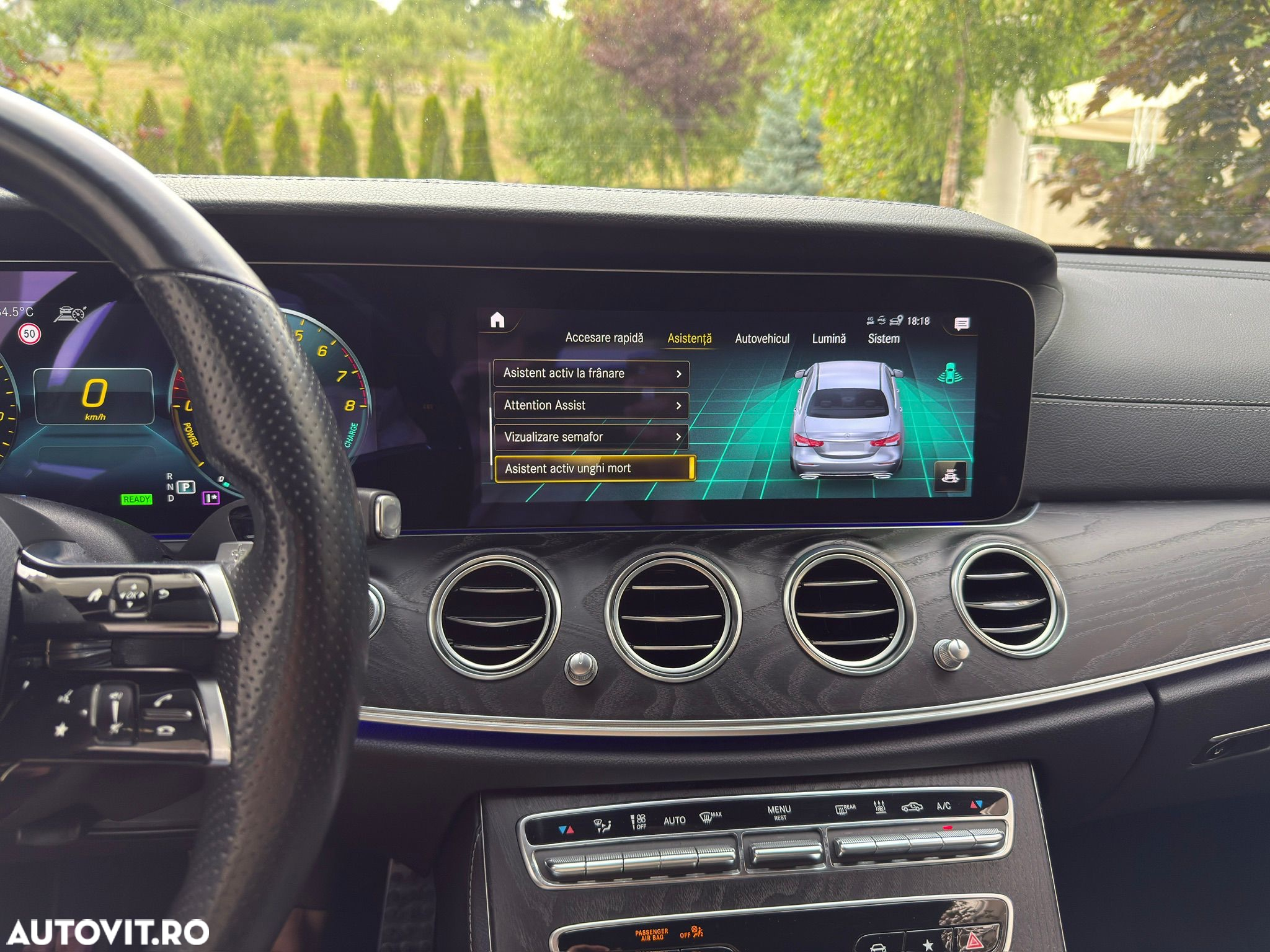 Mercedes-Benz E 300 9G-TRONIC AMG Line - 38