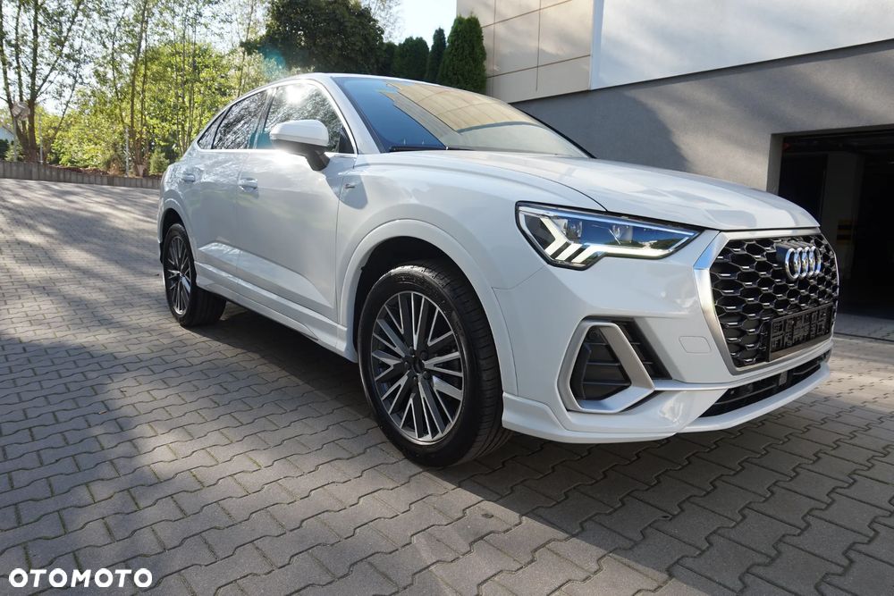 Audi Q3 Sportback 35 TFSI S tronic S line - 1