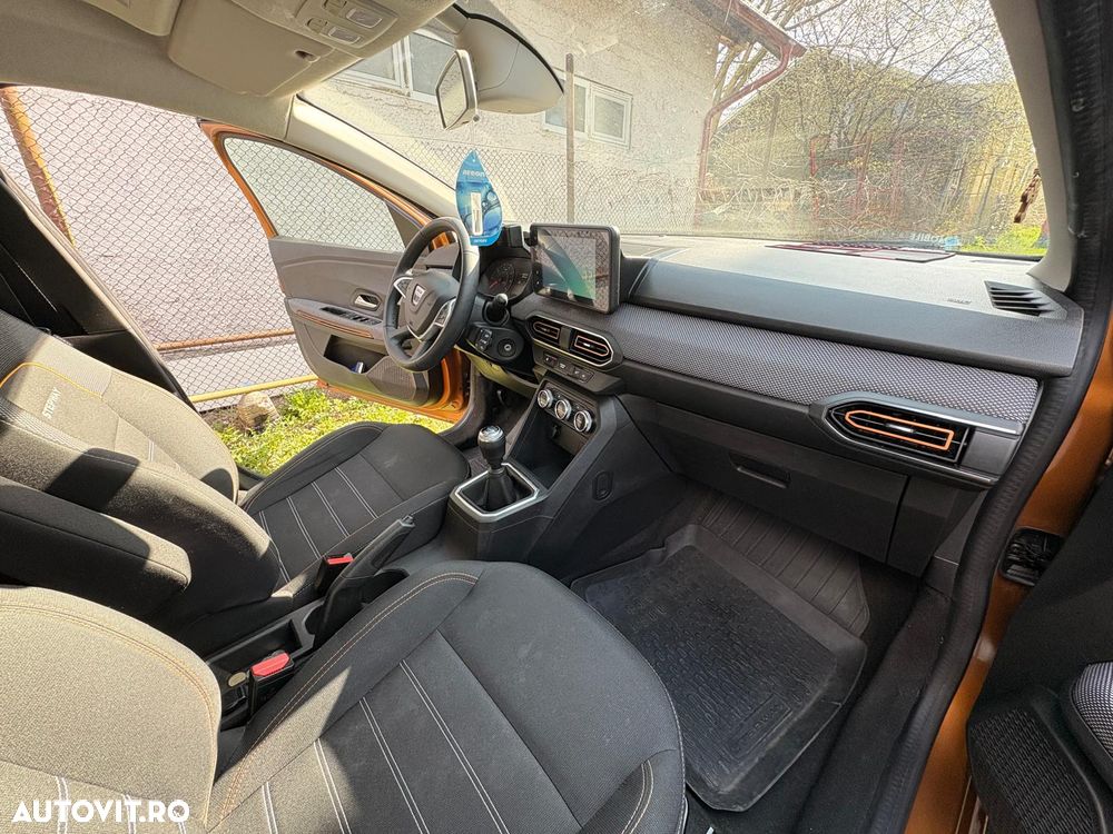 Dacia Sandero TCe 90 MT6 Comfort - 24