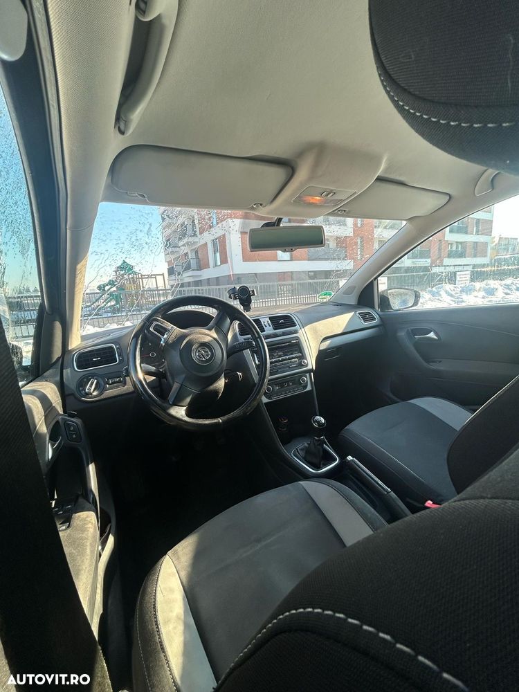 Volkswagen Polo 1.6 TDI CR DPF Comfortline - 6