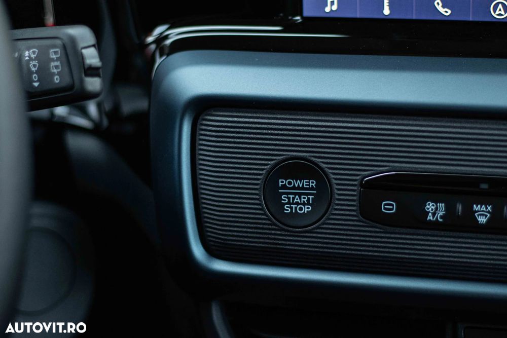 Ford Tourneo Courier 1.0 EcoBoost Active - 38