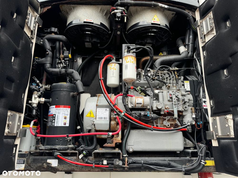 Krone Chłodnia ,Doppelstock , Carrier Vector 1550, Kwiatowa 2,50m - 31