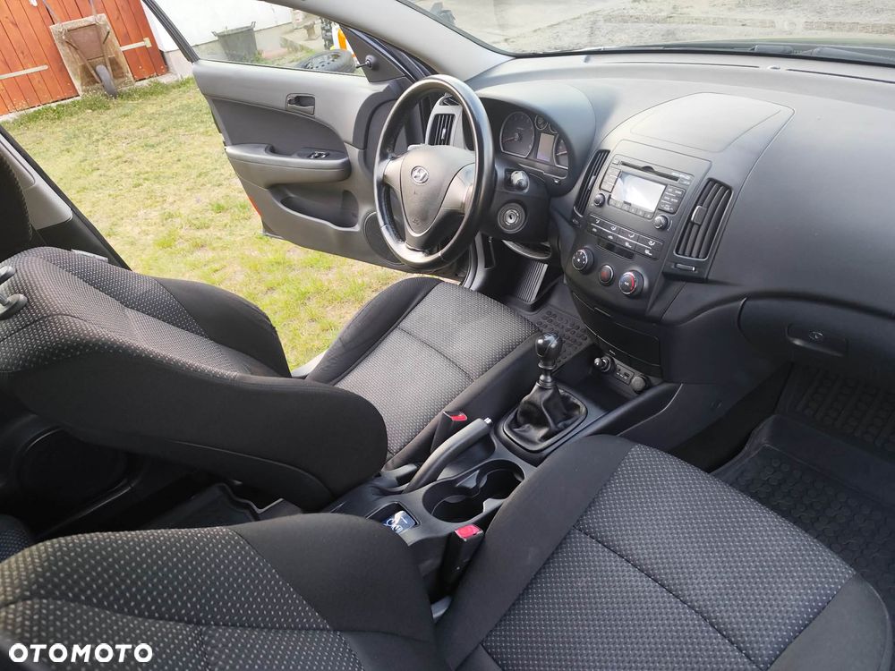 Hyundai i30 i30cw 1.4 Edition Plus - 9