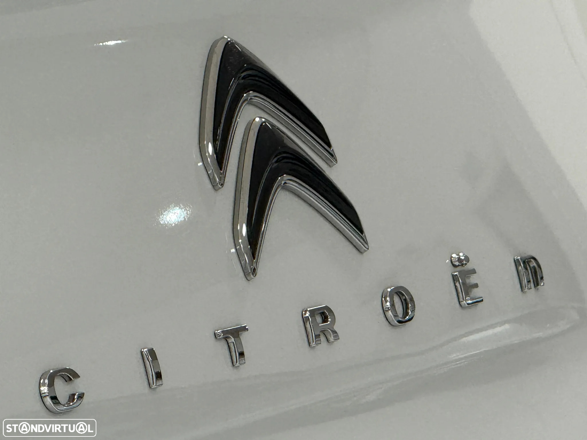 Citroën C4 X 1.2 PureTech Plus EAT8 - 29