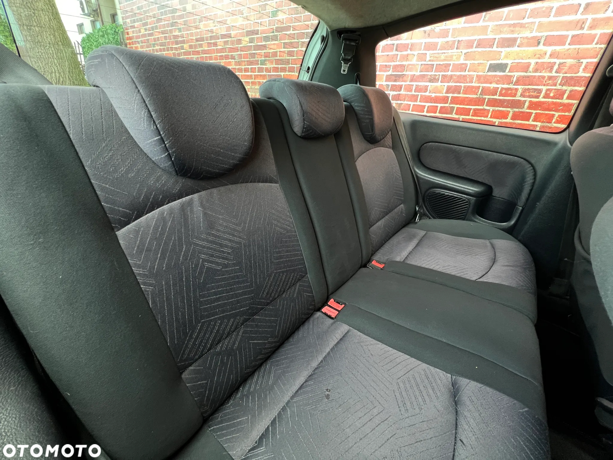 Renault Clio - 16