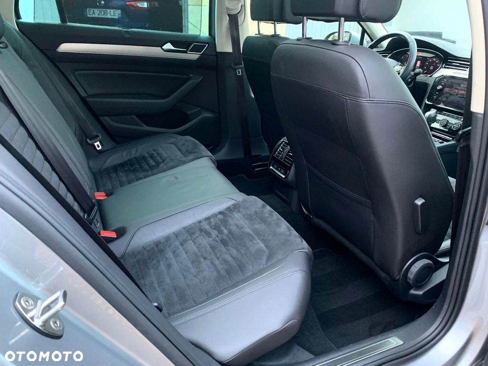 Volkswagen Passat 2.0 TDI BMT Highline DSG - 12