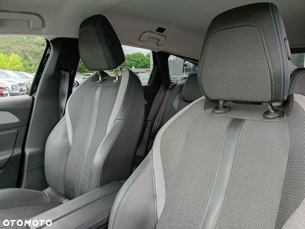 Peugeot 308 - 11