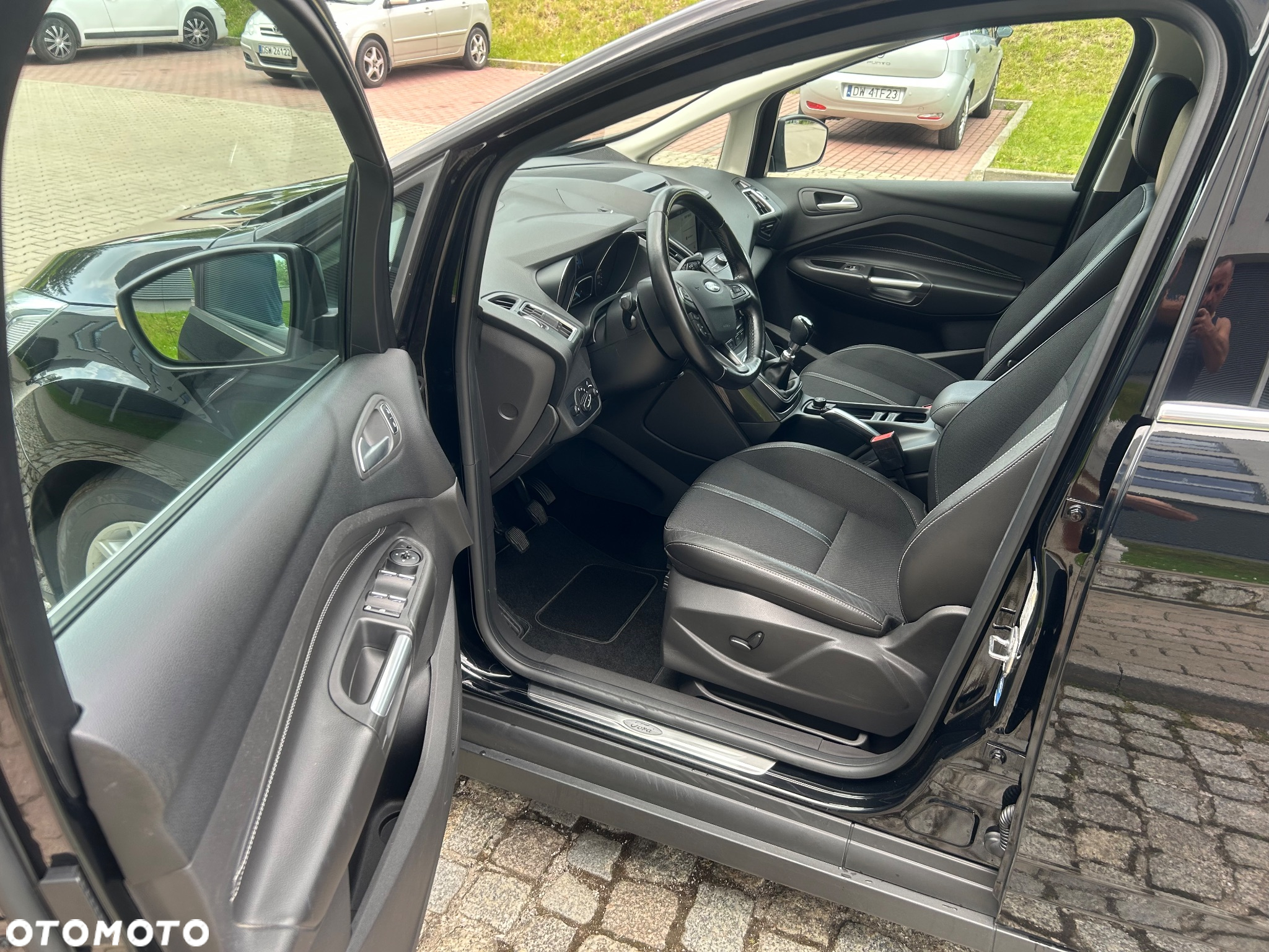 Ford C-MAX 1.5 EcoBoost Start-Stop-System Titanium - 16
