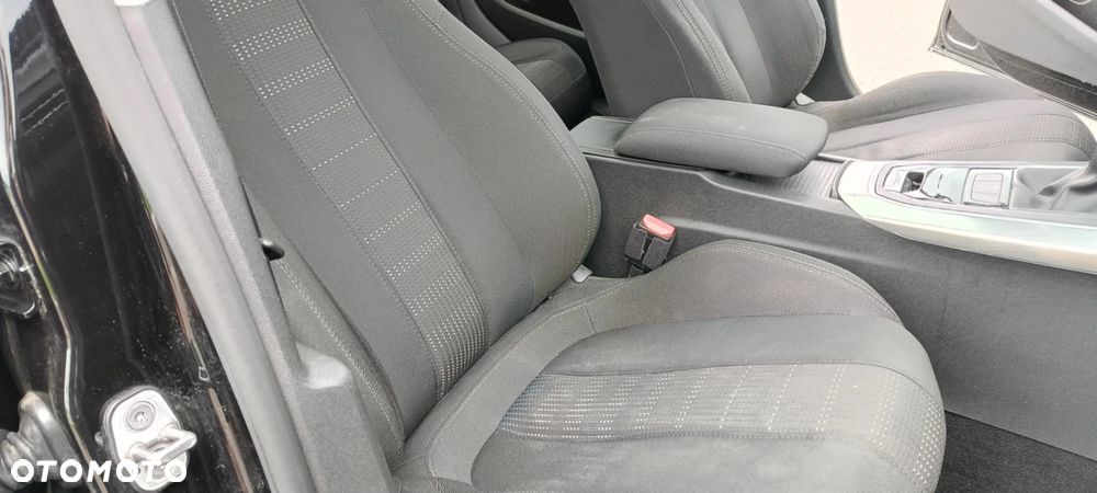 Peugeot 308 BlueHDi 150 EAT6 Stop & Start Allure - 36