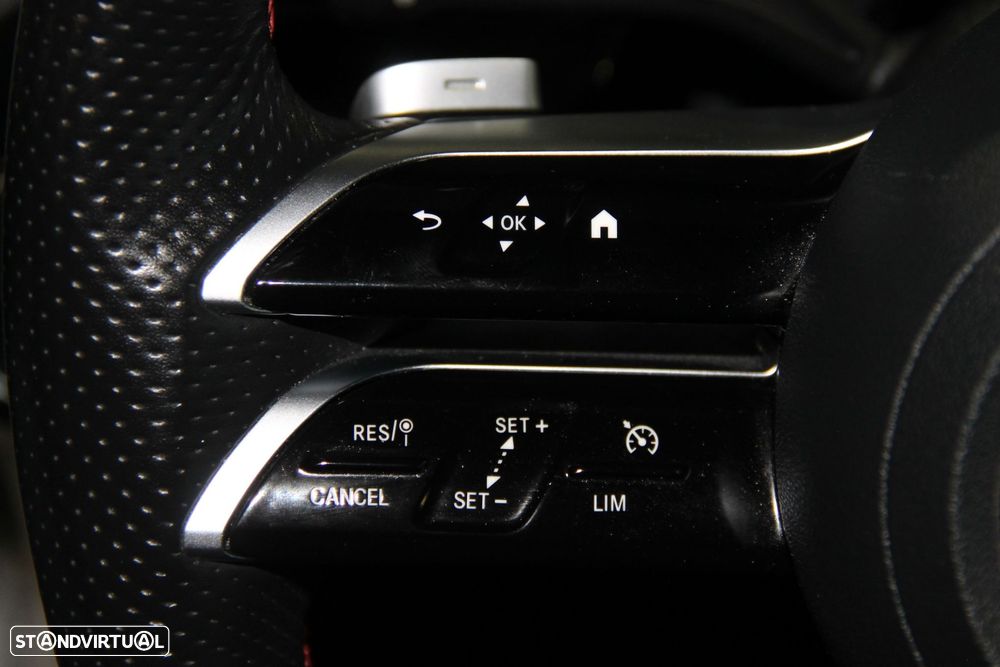 Mercedes-Benz CLA 180 - 16