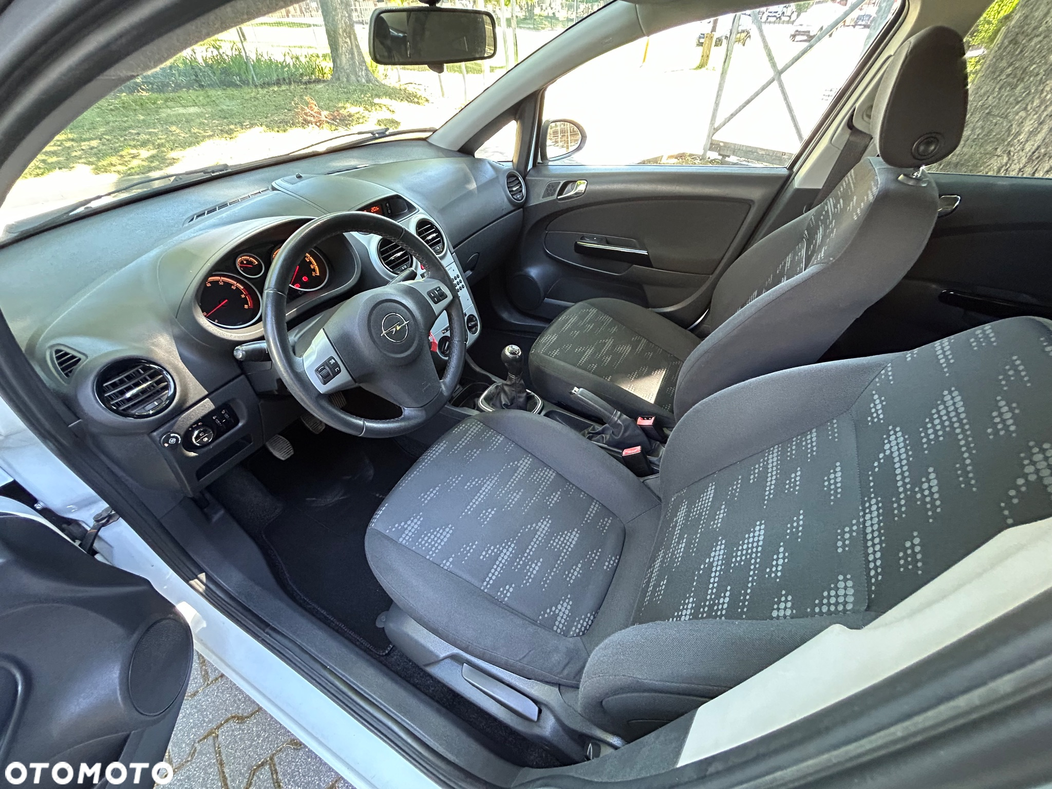 Opel Corsa 1.2 16V (ecoFLEX) Easytronic Innovation - 5
