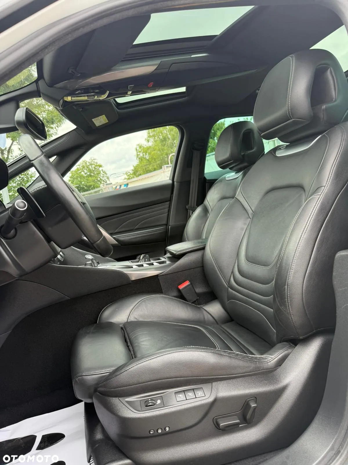 DS Automobiles DS 5 - 6