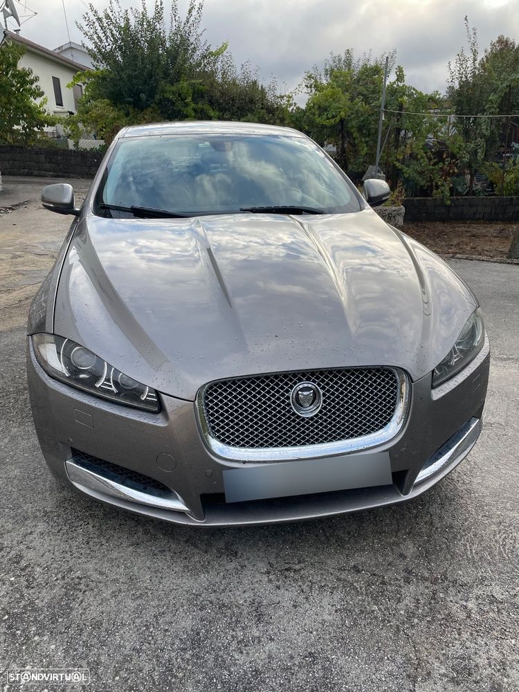 Jaguar XF 2.2 D Classic - 1