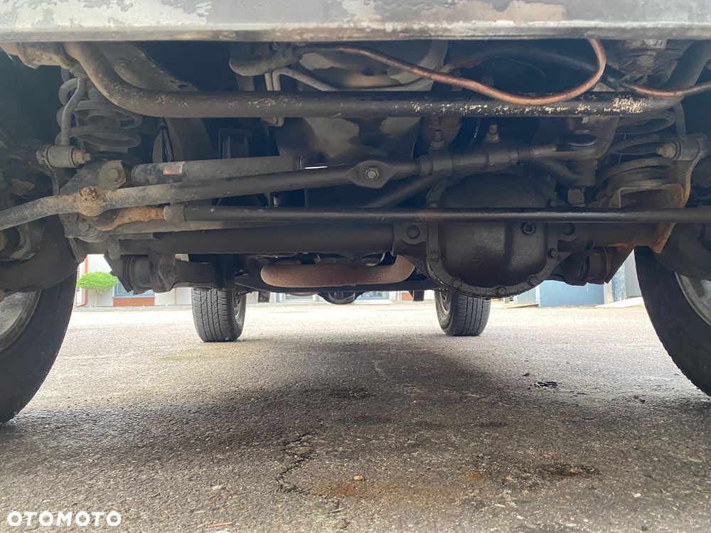 Jeep Cherokee 4.0 - 22