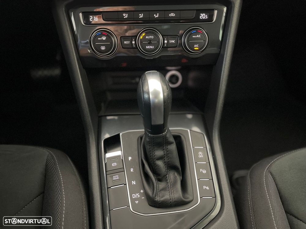 VW Tiguan 2.0 TDI Highline DSG - 18