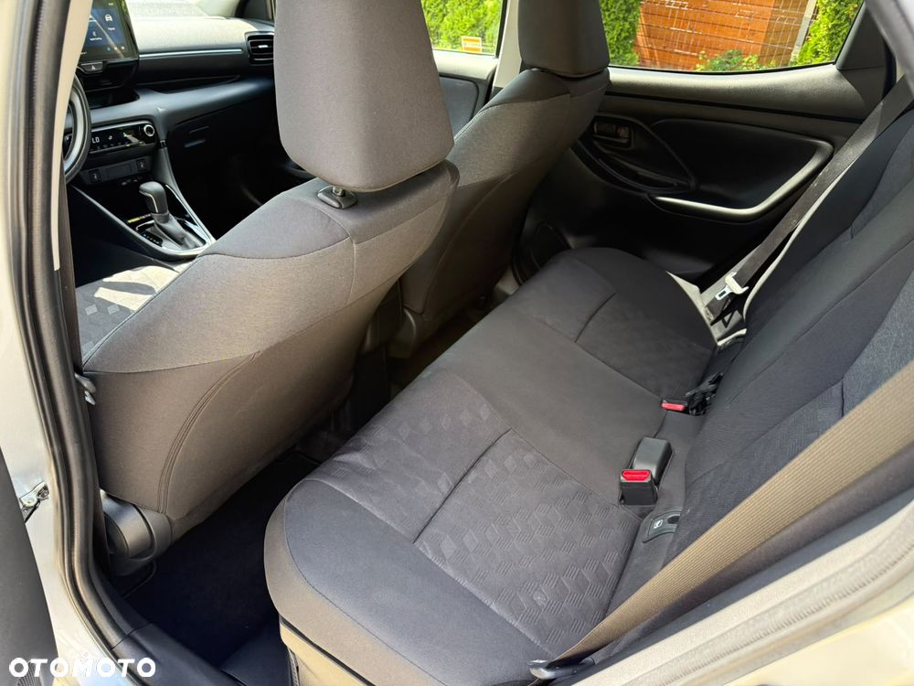 Toyota Yaris 130 1.5 VVT-i Style - 11