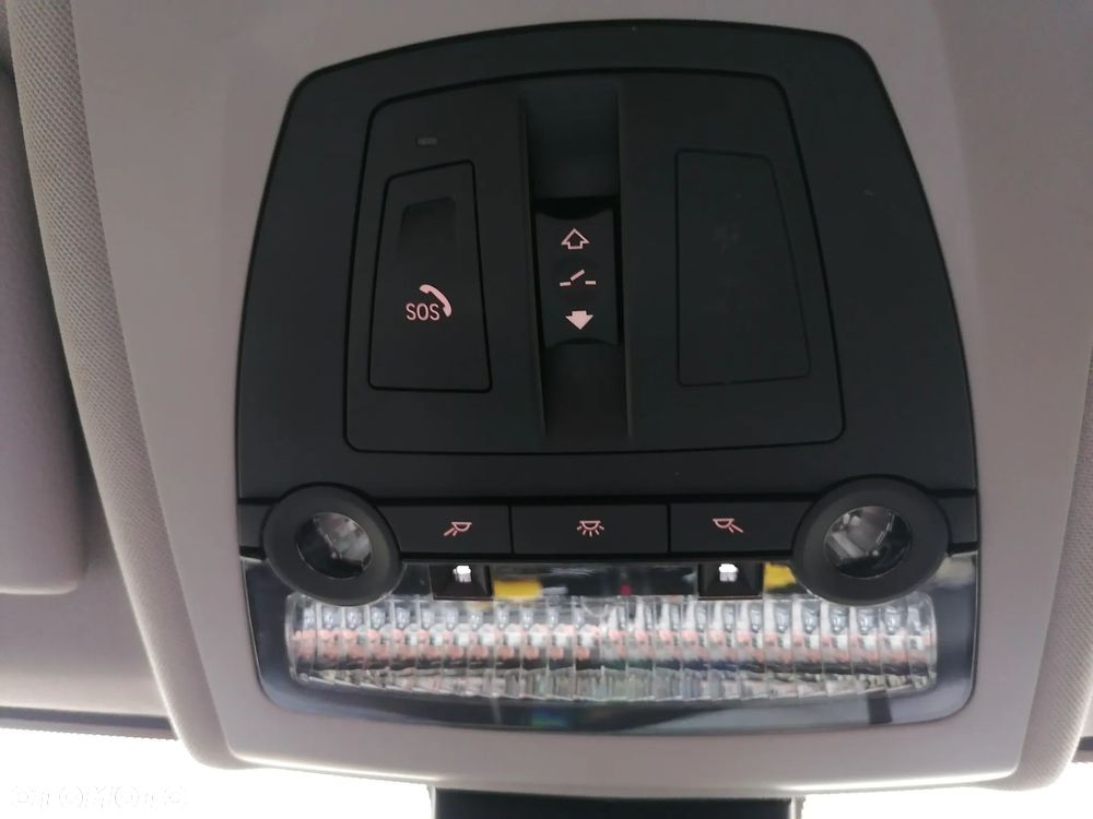 BMW Seria 5 520d Luxury Line - 14