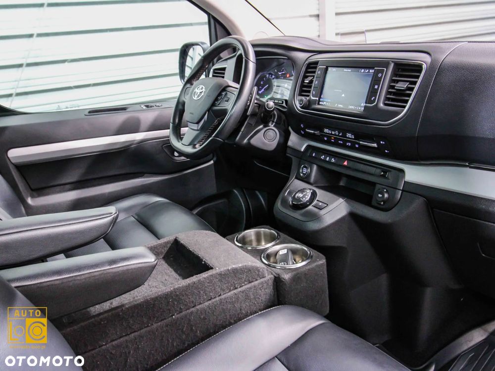 Toyota Proace Verso 2.0 D4-D Medium VIP - 20