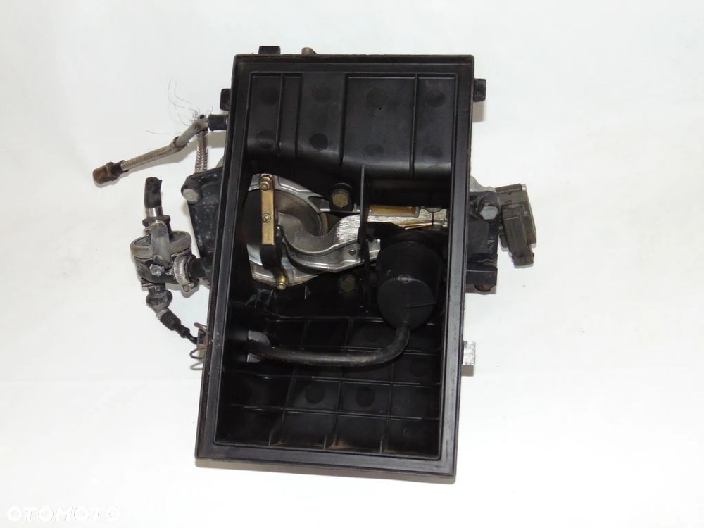 KE-Jetronic rozdzielacz paliwa 0438121049 034133353C 0438101029 Audi 100 C4 80 B4 90 Coupe Cabrio 2.3 2.3E R5 - 9