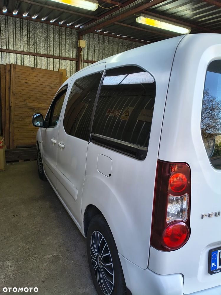 Peugeot Partner - 9