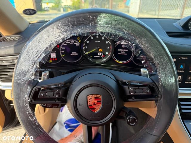 Porsche Panamera 4S E-Hybrid - 18